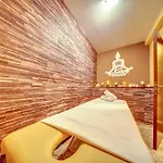 Oak & Relax Hotel