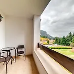 Oak & Relax Hotel