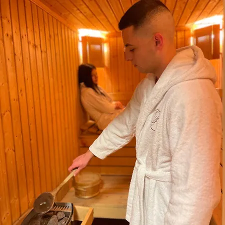 Hotell Oak & Relax 3*